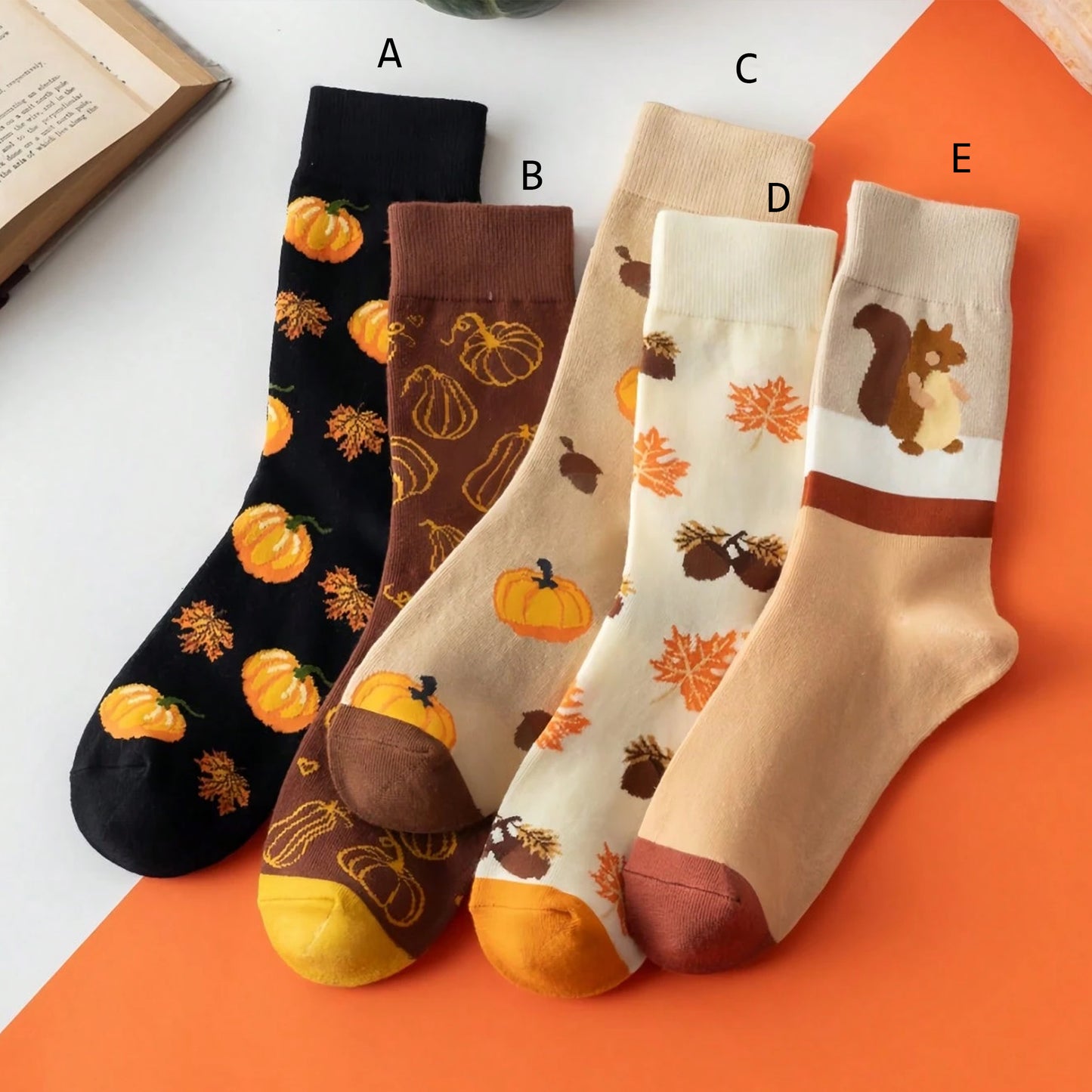 (35-39EU) Autumn Pumpkin & Squirrel Socks – Cozy Fall Collection