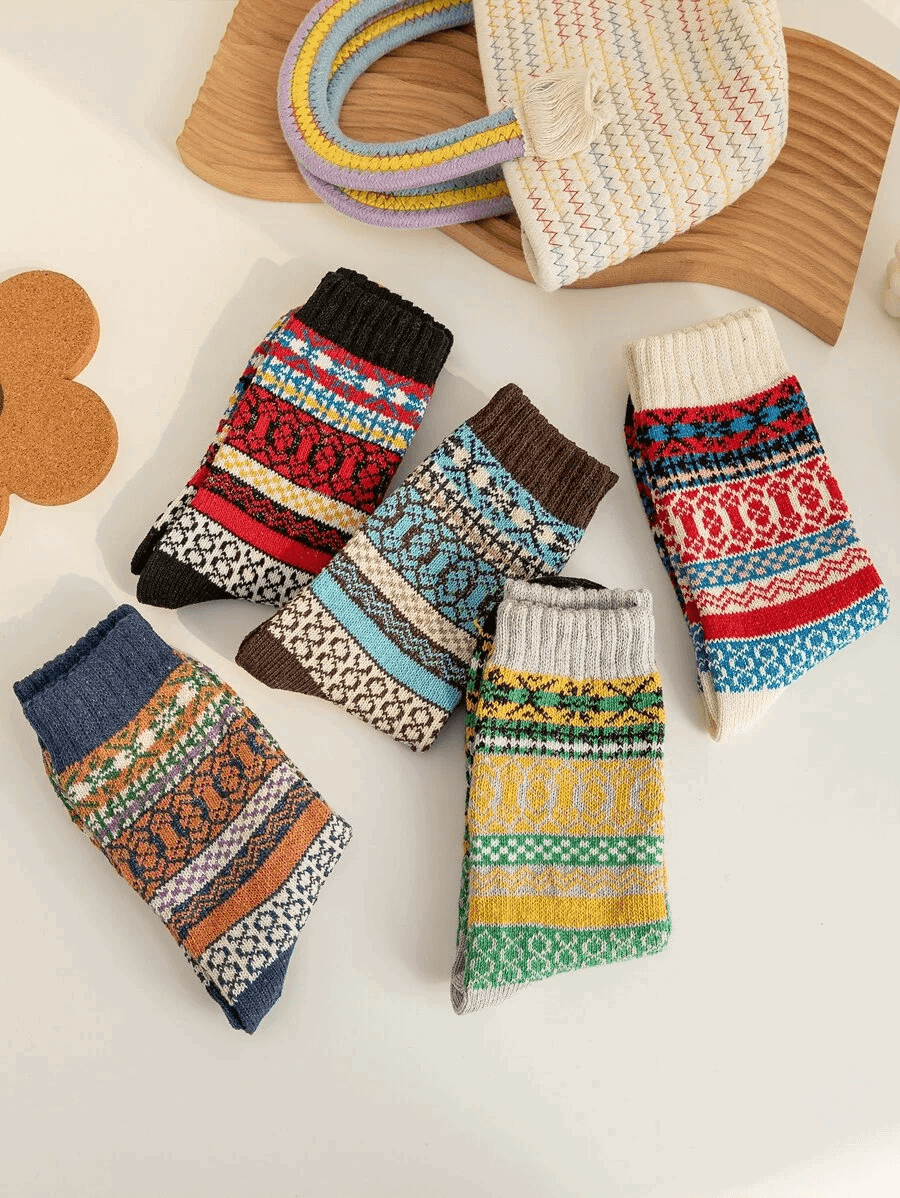 Cozy Geometric pattern socks Size: 36- 42 - Cozy Collective LB