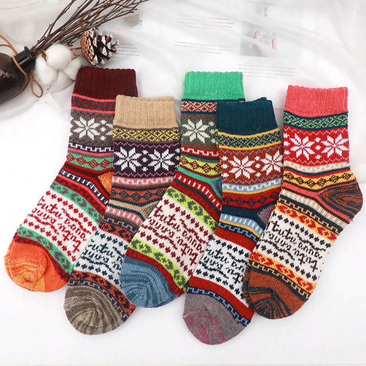 Cozy Nordic Pattern Winter Socks 33-37