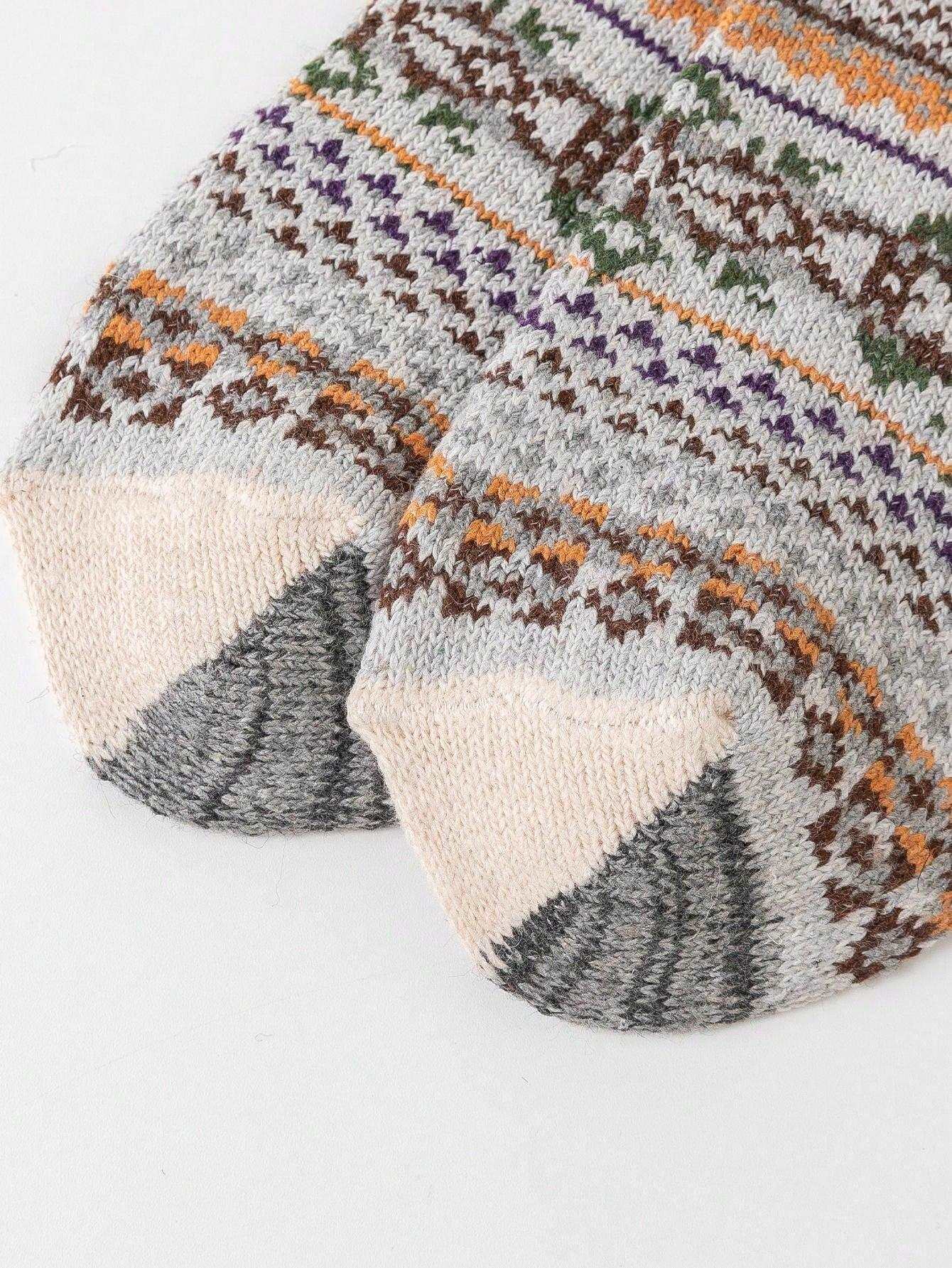 Colorful Stripes Design Wool Socks | Size 37-40 EU - Cozy Collective LB