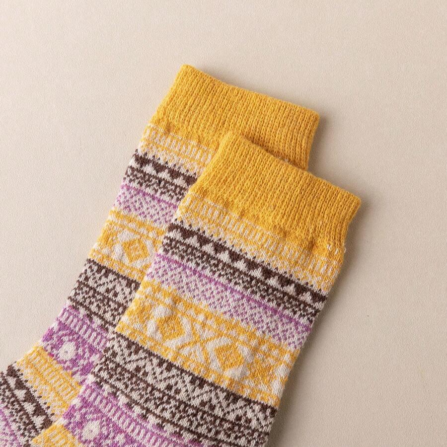 Sizes 34-37 Cozy Nordic Pattern Winter Socks - Colorful Warm Knitted Socks