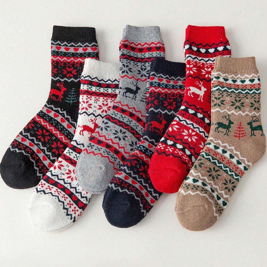 (EU 36-39) Festive Reindeer & Snowflake Design Socks