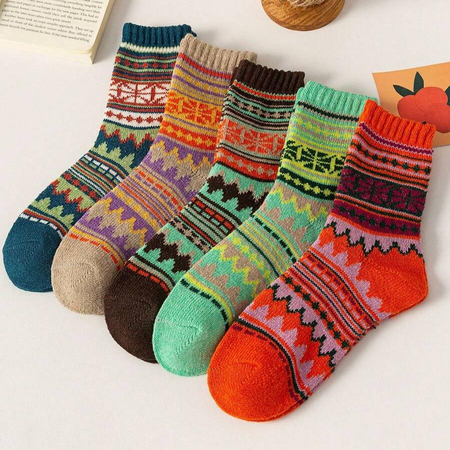 34-38 - Vibrant Nordic-Inspired Cozy Socks