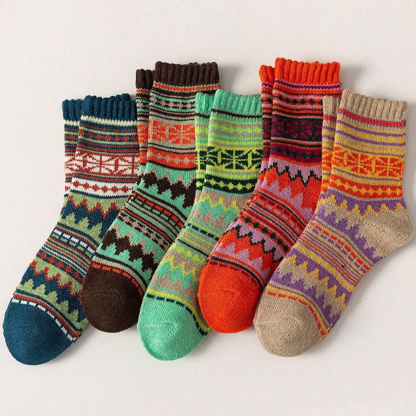 34-38 - Vibrant Nordic-Inspired Cozy Socks