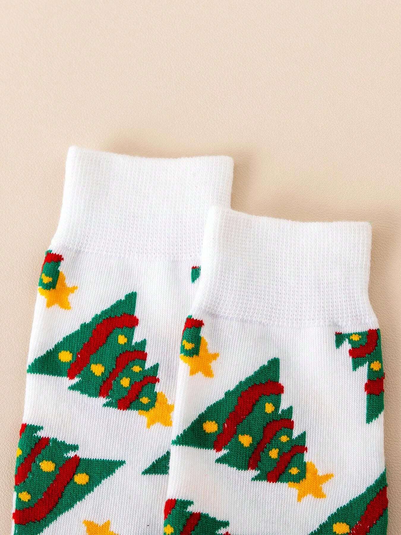 20 Pairs of Christmas Cheer Socks - 36-41 EU