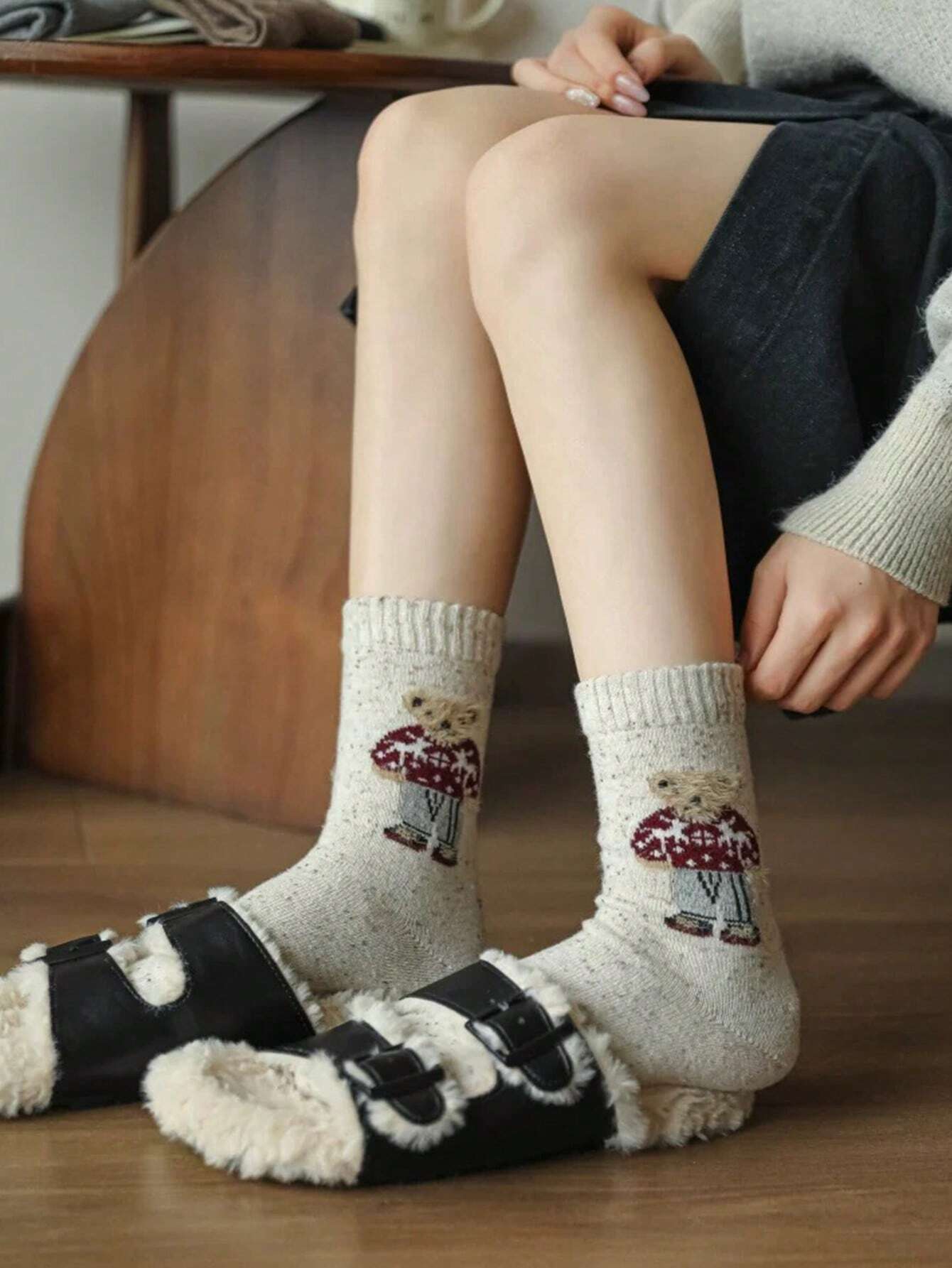 37-41 EU Cozy Teddy Bear Ankle Socks - Cute & Comfy Knitwear