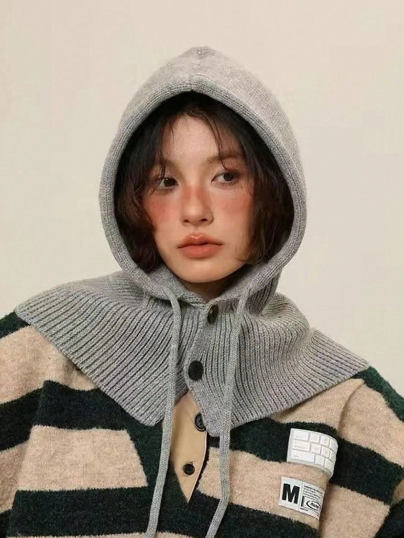 Knitted Detachable Hoodie Neck Warmer – Button-Up Style