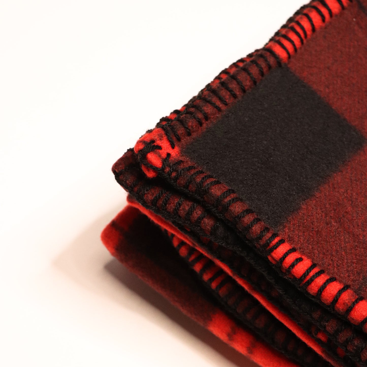 Handmade Fleece Blanket – Cozy Red & Black Checkered Design