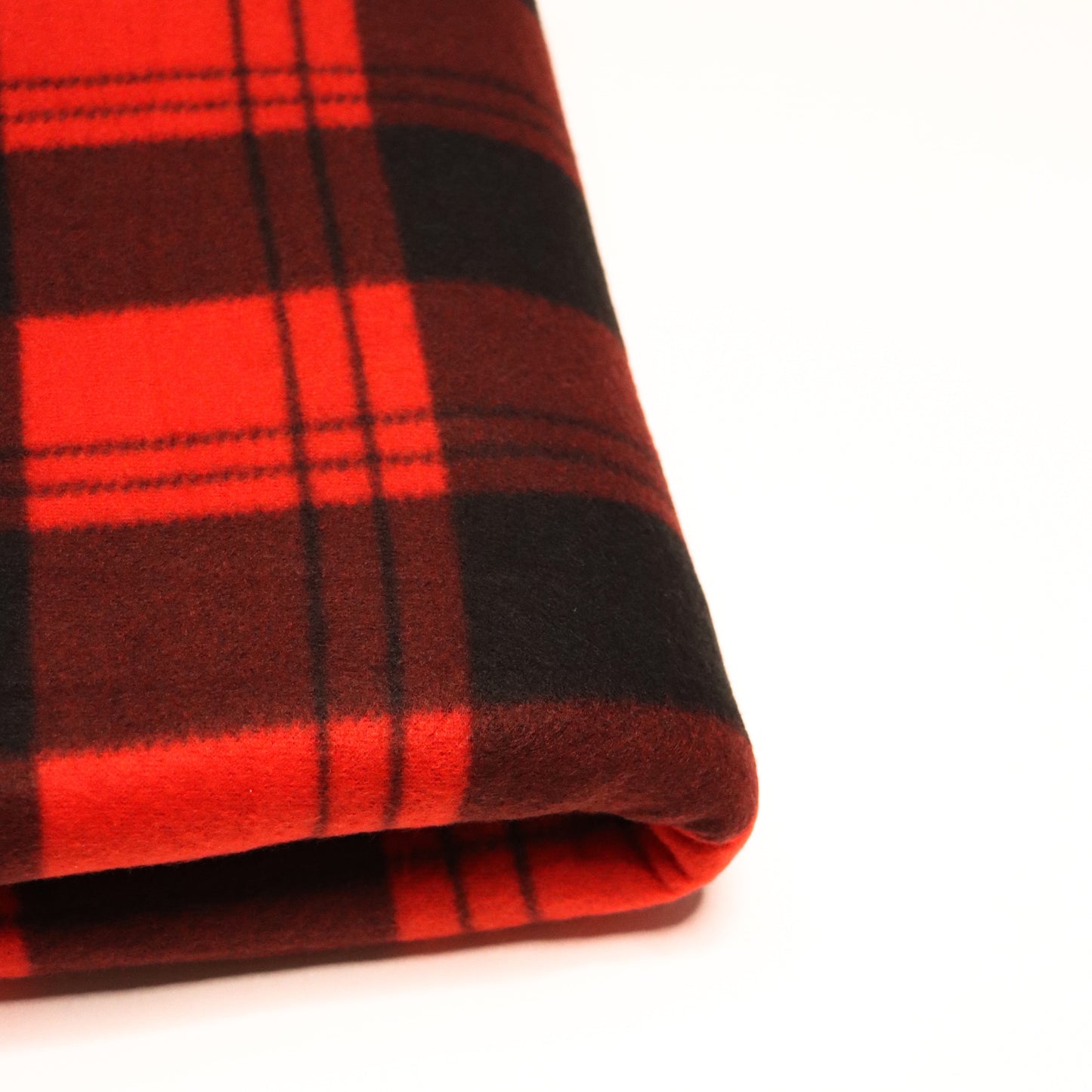 Handmade Fleece Blanket – Cozy Red & Black Checkered Design