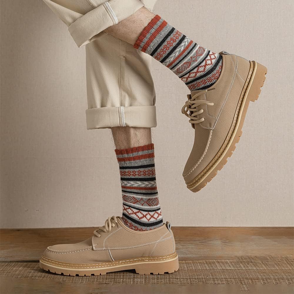 (EU 40-43) Nordic Patterned Wool Blend Socks - Warm & Stylish Winter Socks for Men