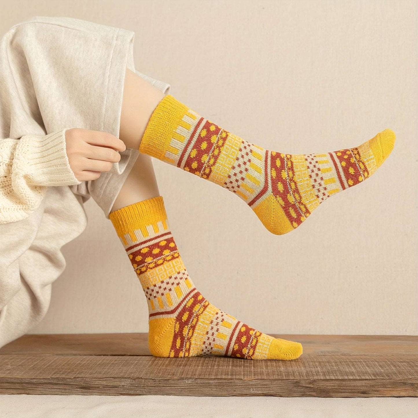 Sizes 35-40 EU | Cozy Nordic Knit Socks