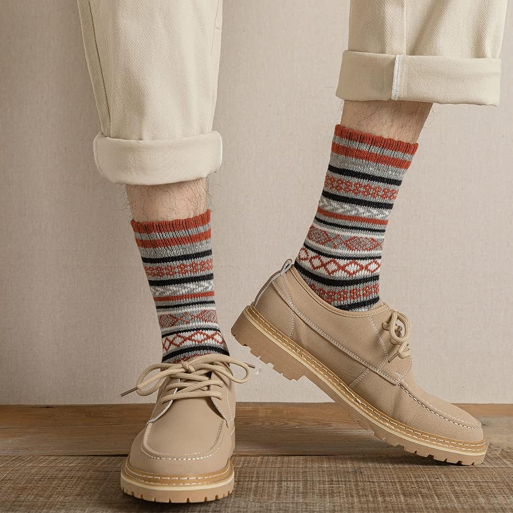 (EU 40-43) Nordic Patterned Wool Blend Socks - Warm & Stylish Winter Socks for Men