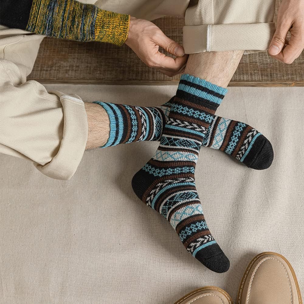 (EU 40-43) Nordic Patterned Wool Blend Socks - Warm & Stylish Winter Socks for Men
