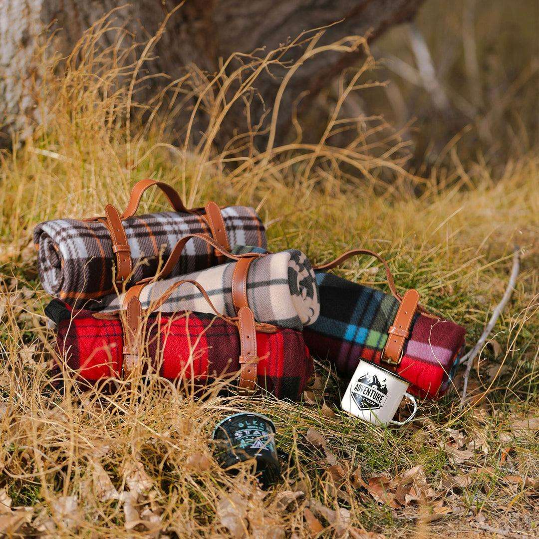 Cozy Fleece Blanket: Stylish Winter Blanket with Belt Tie - Cozy Collective LB