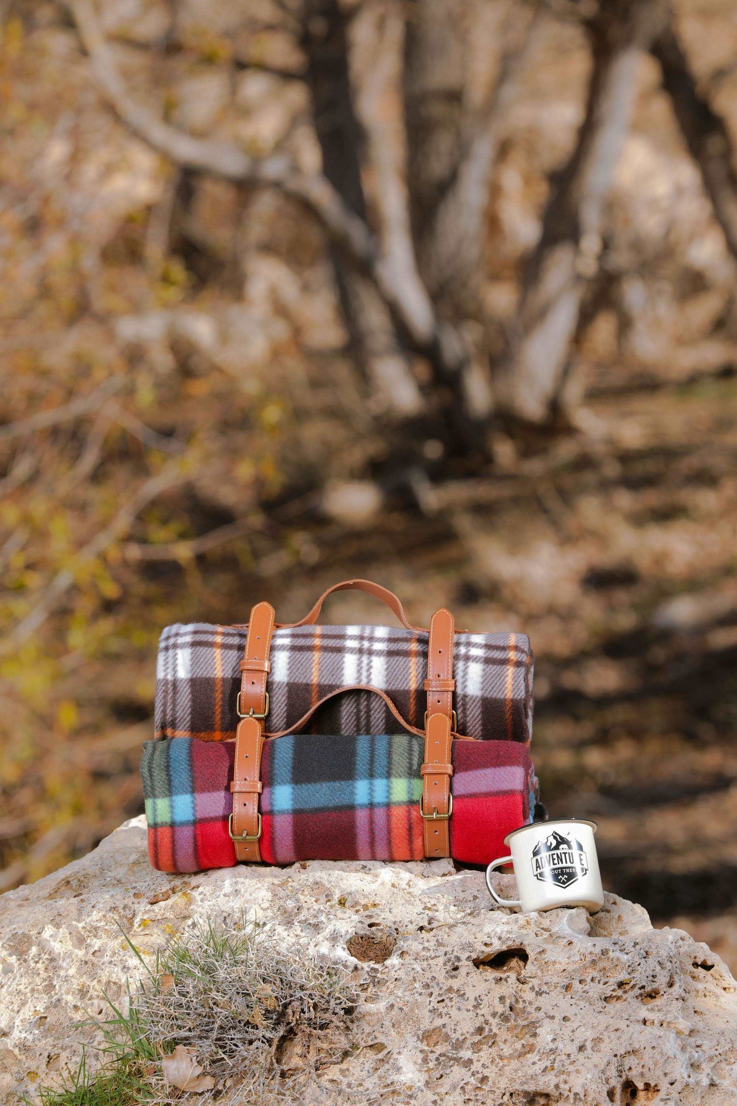 Cozy Fleece Blanket: Stylish Winter Blanket with Belt Tie - Cozy Collective LB