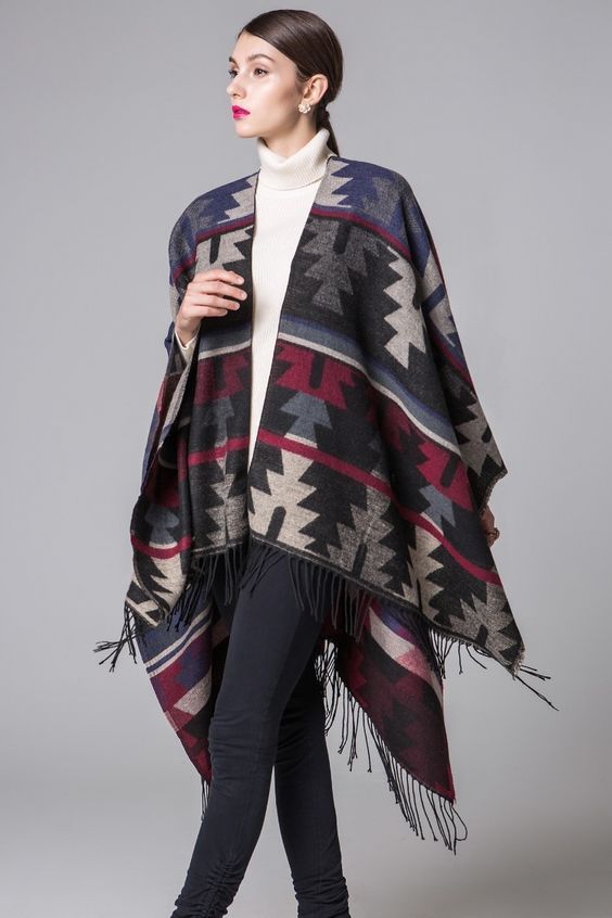 Stylish Aztec Pattern Poncho - Cozy & Chic Winter Fashion