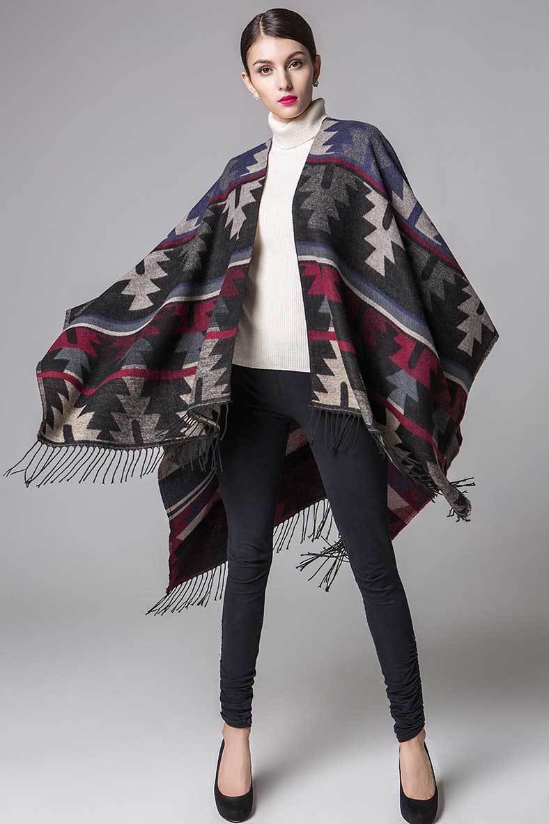 Stylish Aztec Pattern Poncho - Cozy & Chic Winter Fashion