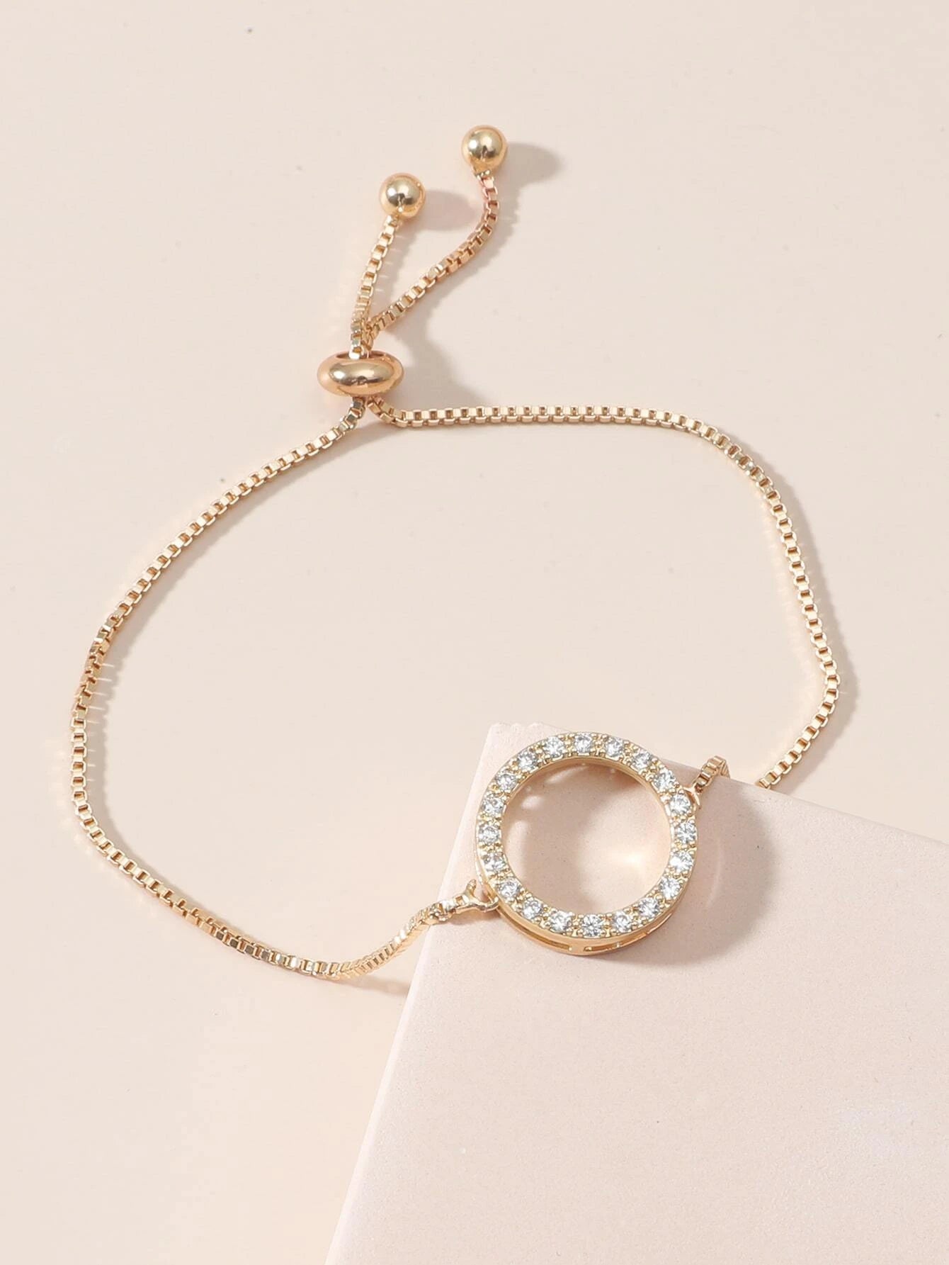 Circle of Sparkle Bracelet - Minimalist & Elegant