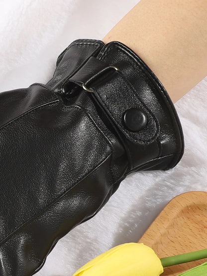 Classic Black Leather Winter Gloves – Warm, Soft & Stylish Fit