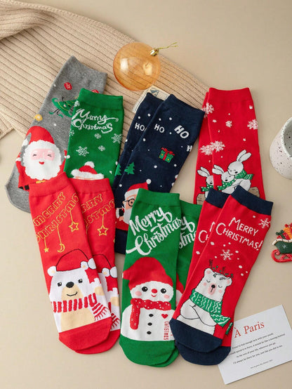 37- 40 - 10 Pairs of Christmas Cheer Socks