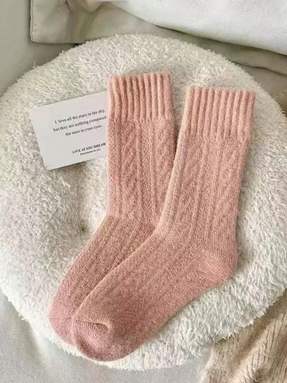 36-39EU - Cozy Autumn Knit Socks - Set of 4 Warm & Stylish Pairs