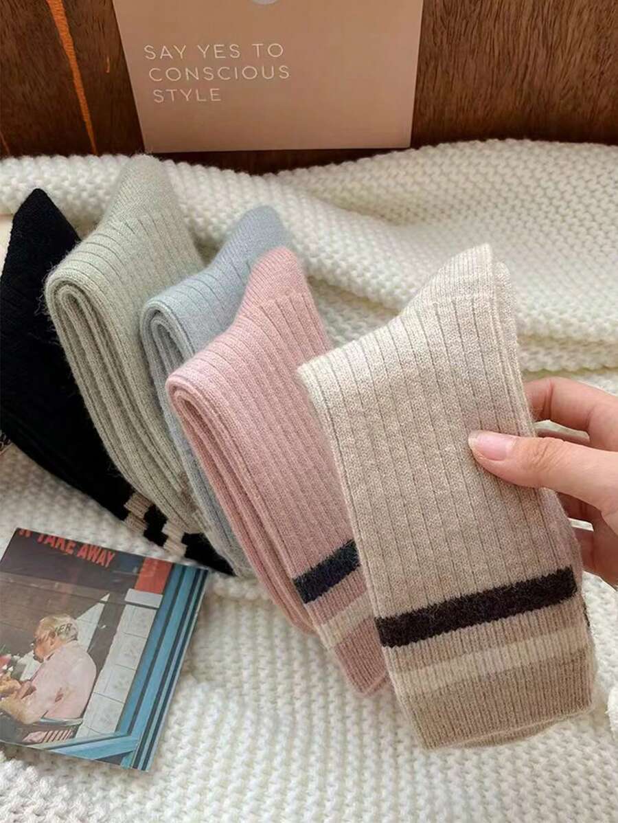 36-40 - Striped Ribbed Crew Socks