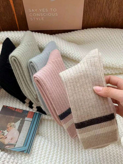 36-40 - Striped Ribbed Crew Socks