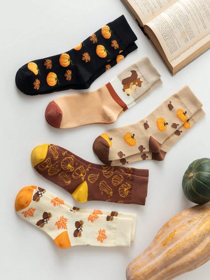 (35-39EU) Autumn Pumpkin & Squirrel Socks – Cozy Fall Collection