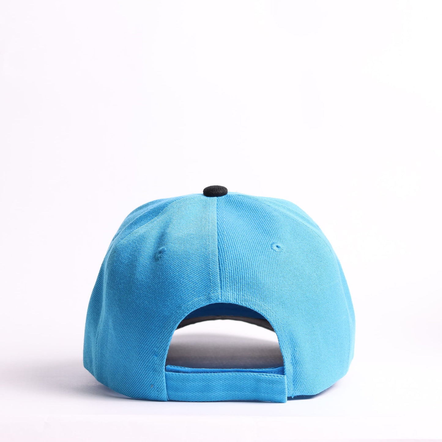 Snoopy Surfer Embroidered Snapback – Sky Blue/Black