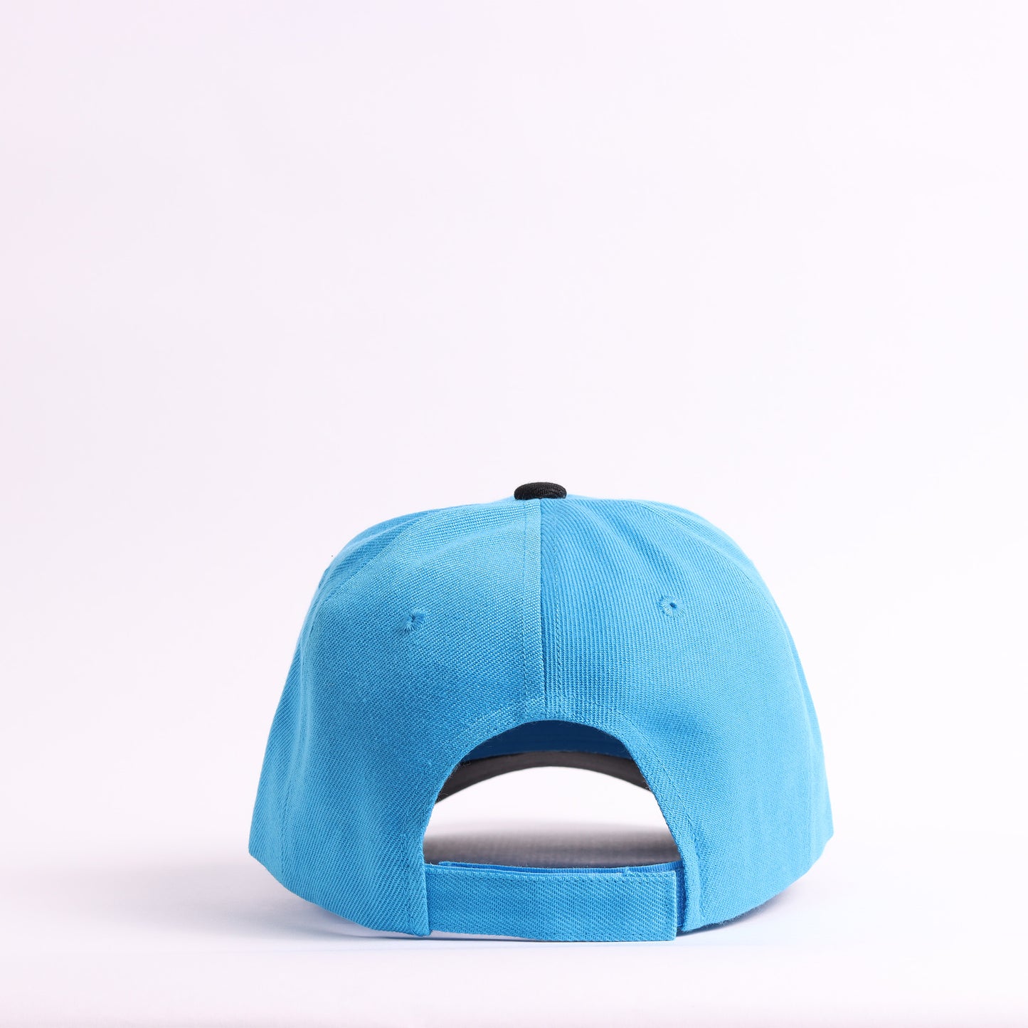 Happy Goose Embroidered Two-Tone Baseball Cap | Sky Blue & Black Animal Hat