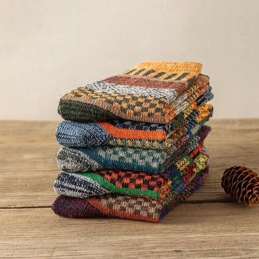 30-34 EU Set Of Colorful Winter Cozy Socks - 5 PAIRS