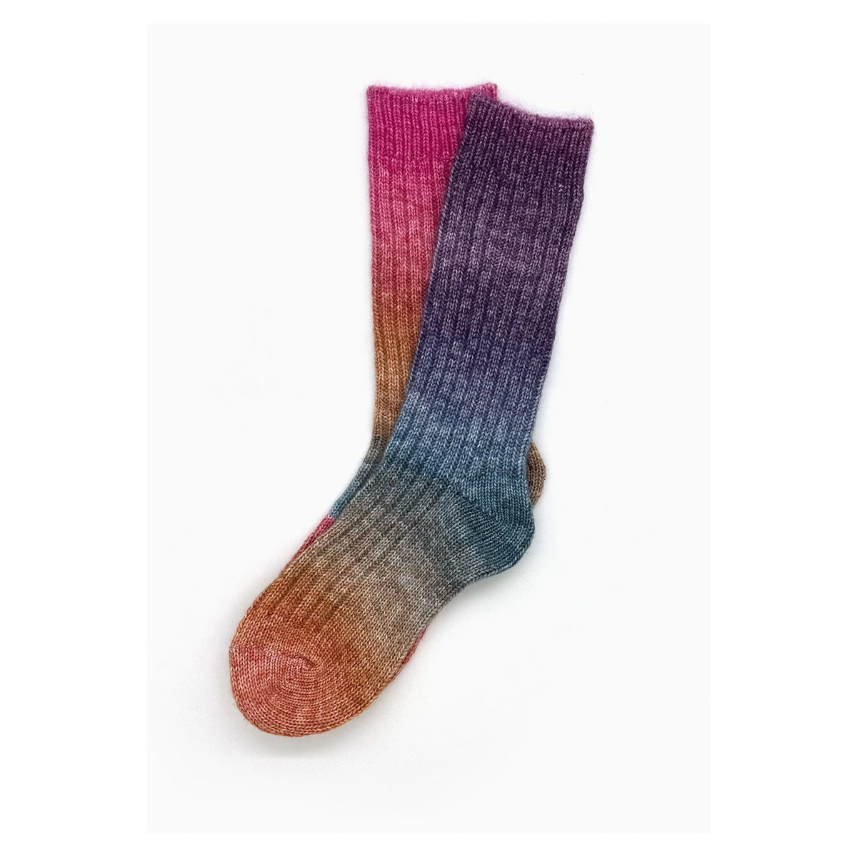 (EU 35–40) Women’s Gradient Ribbed Crew Socks – Sunset Blend